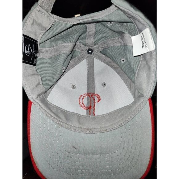 Philadelphia Phillies S/M wool blend baseball cap/hat. Unbranded. Red and grey. - Picture 3 of 5